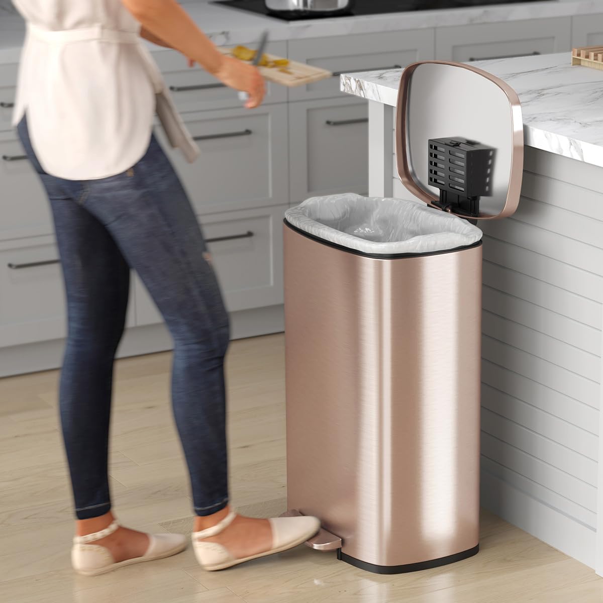 13.2 Gallon Stainless Steel Step Trash Can with Lid C84391