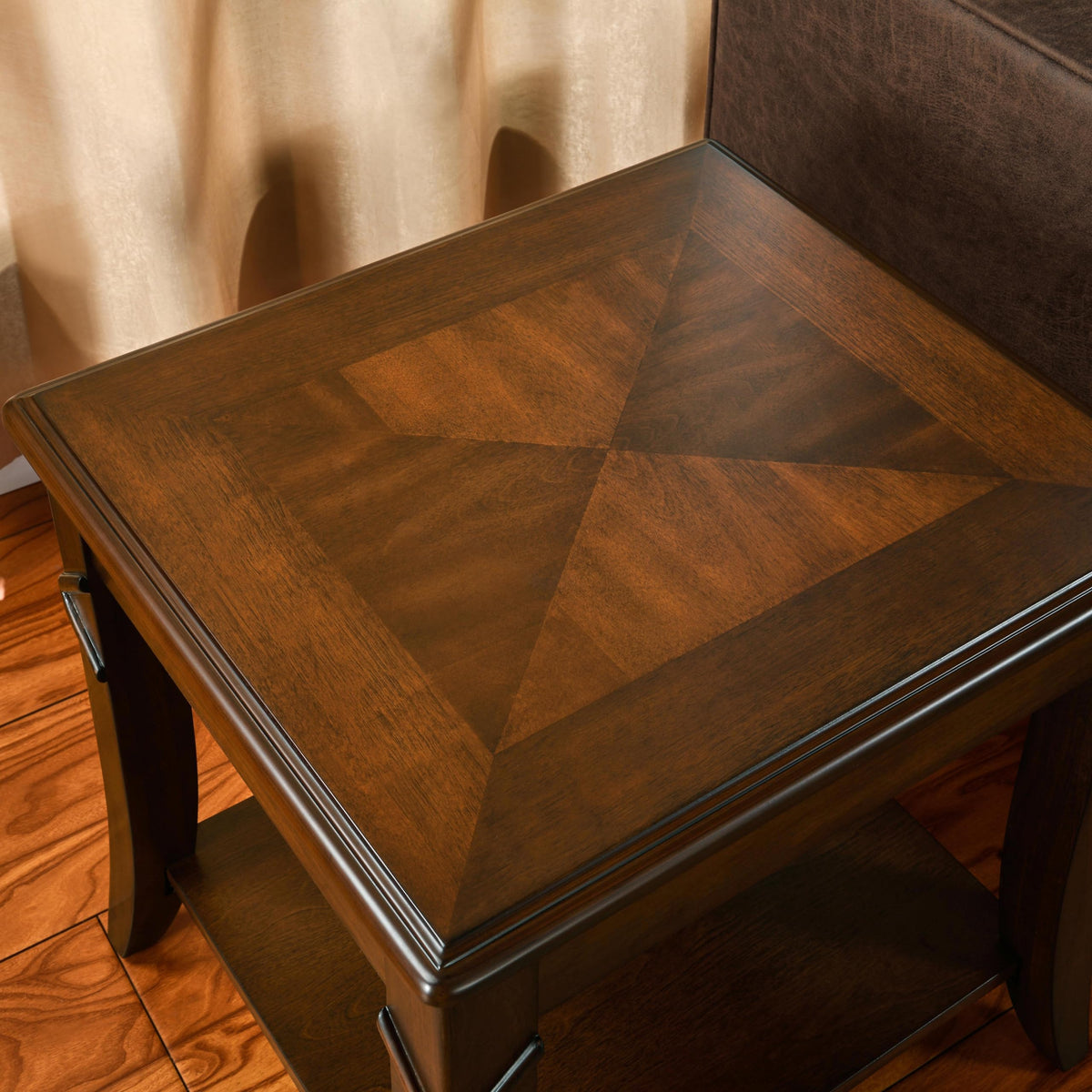 Solid Wood End Table with Storage Shelf M20731