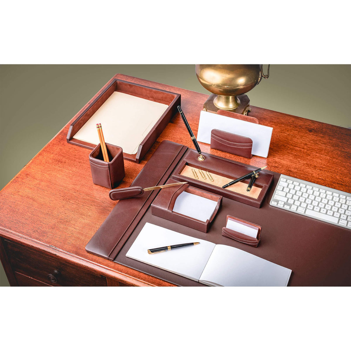 Chocolate Brown Leather 8 Piece Desk Set W81272