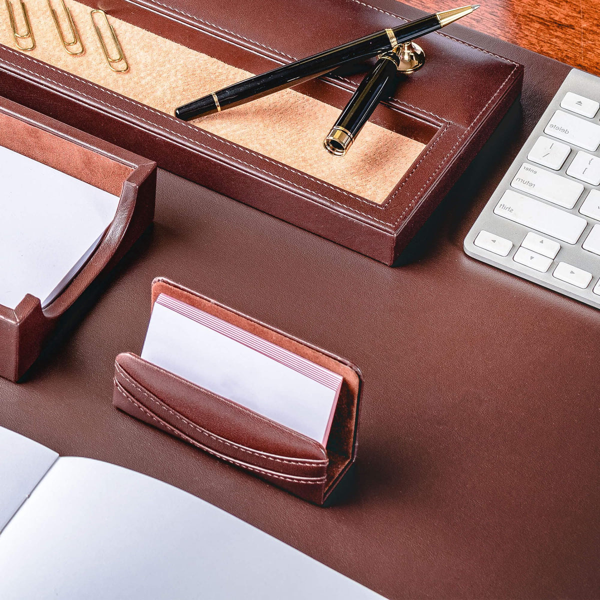 Chocolate Brown Leather 8 Piece Desk Set W81272