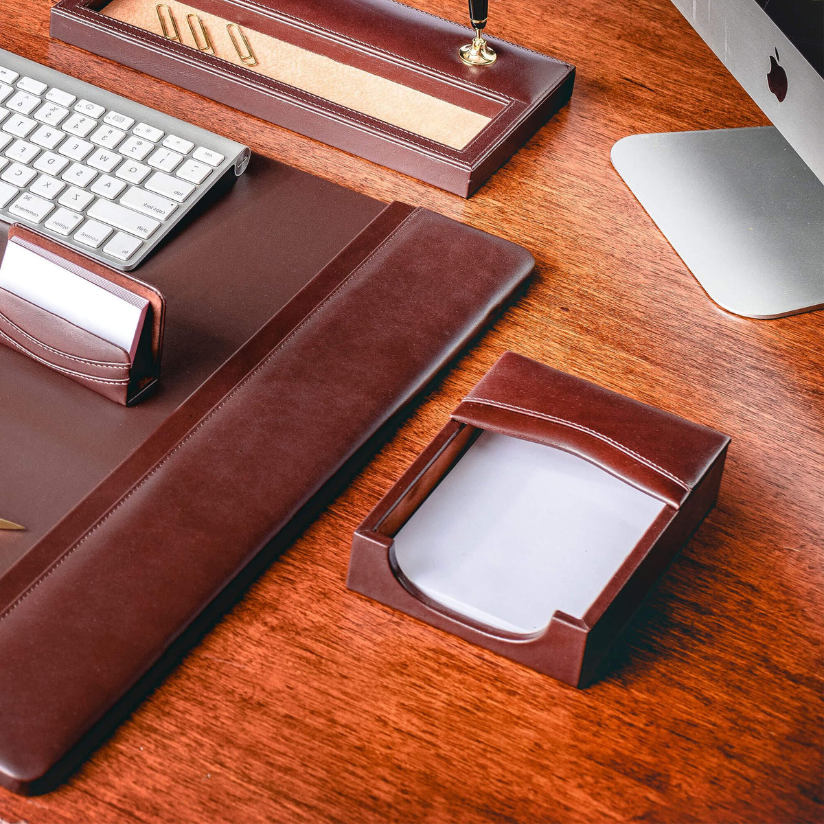 Chocolate Brown Leather 8 Piece Desk Set W81272